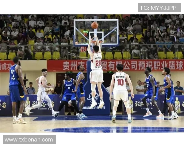 重庆篮球队领跑最新篮球配合TOP10展现团队默契与精彩瞬间 重庆篮球队领跑最新篮球配合TOP10展现团队默契与精彩瞬间